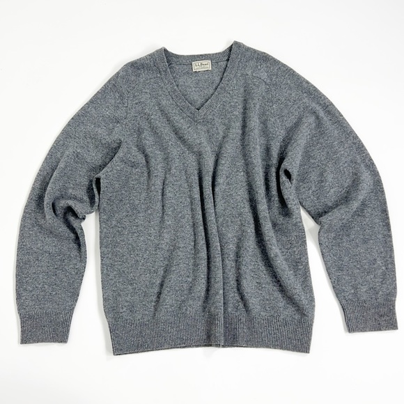 Men LL Bean Wool V-Neck Sweater - Picture 6 of 12